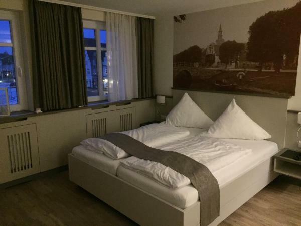 Hotel Klein Amsterdam Friedrichstadt Esterno foto